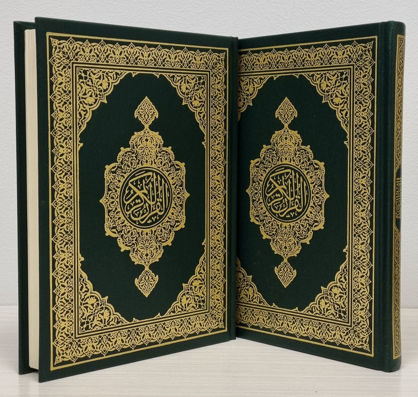 ALQURAN, Al Madina Al Nabawiya, A5 Green, 14 x 20 cm