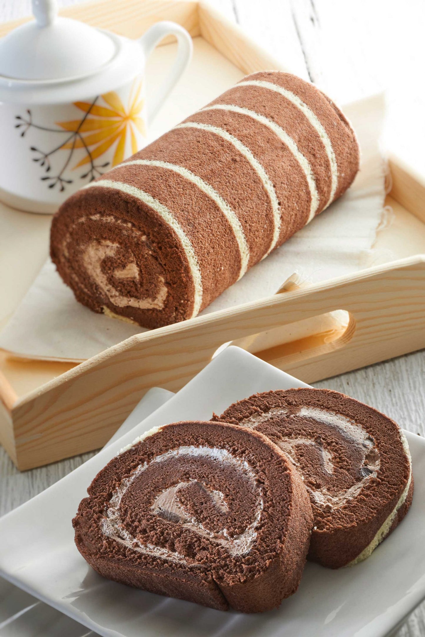 ZUZEN SWISS ROLL, Chocolate (6″) - 300g x 12 Rolls