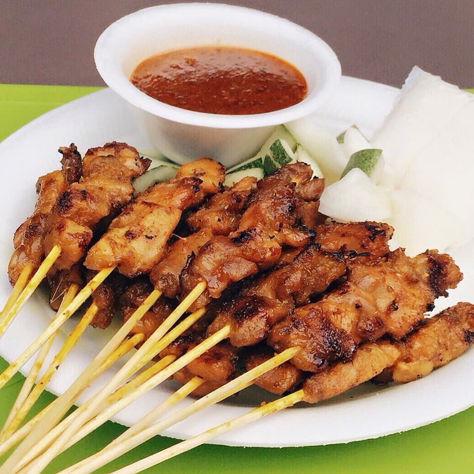 SATAY (HARON), Chicken 10 Sticks w/ 1 Rice Cake