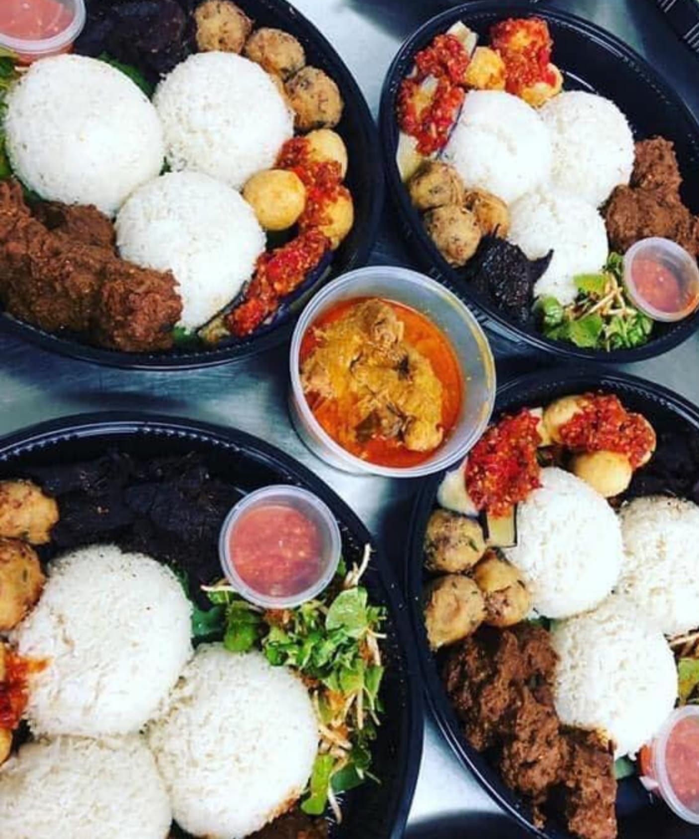 NASI AMBENG, Dulang Set