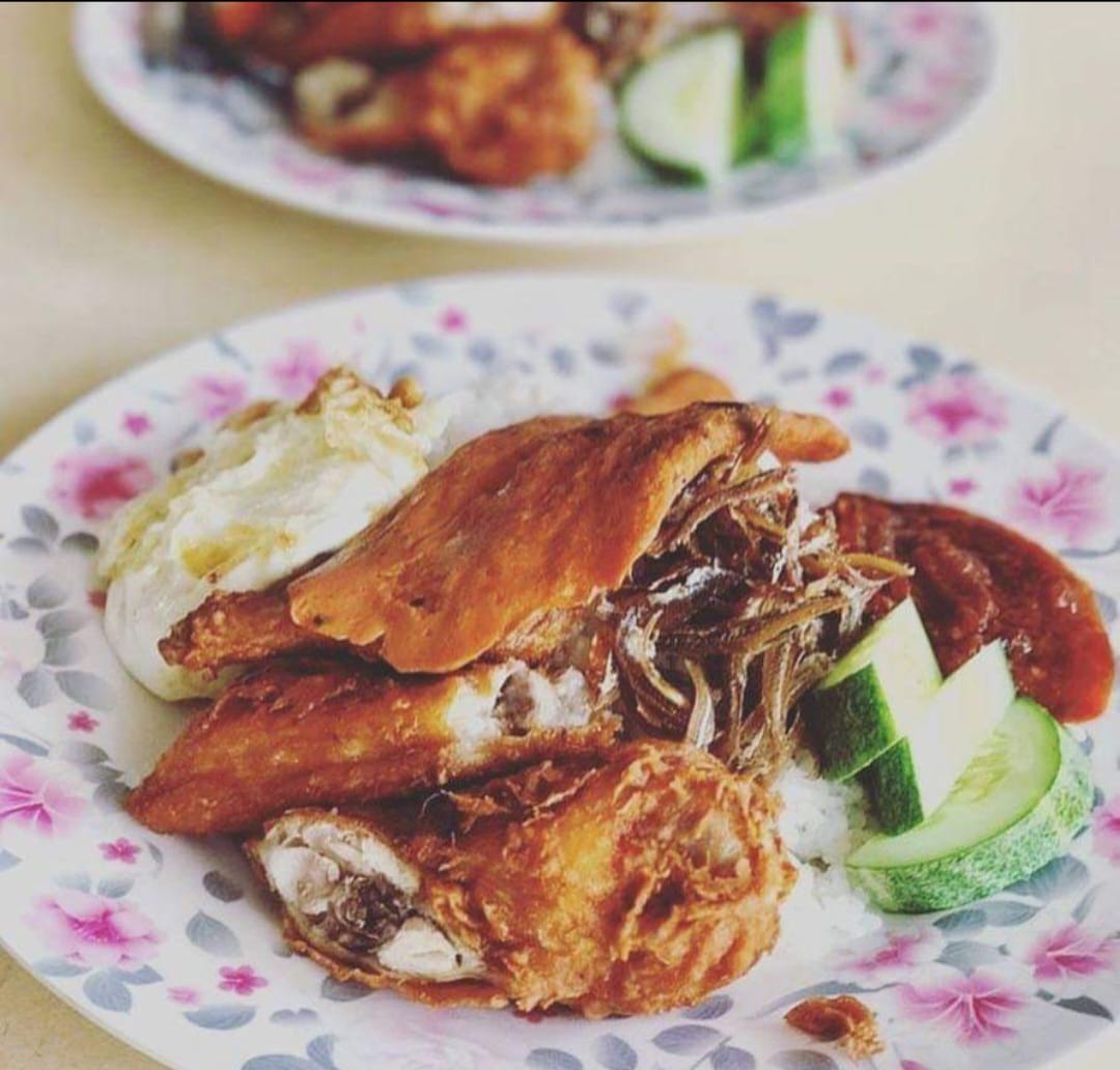 NASI LEMAK (CHANGI V), Ayam Set With Otah