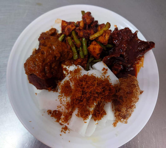 Lontong Kering with Beef Rendang (Family) (Hamidah's Kitchen)