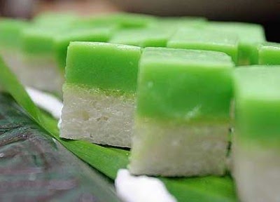 KUIH MUIH, Putri Salat